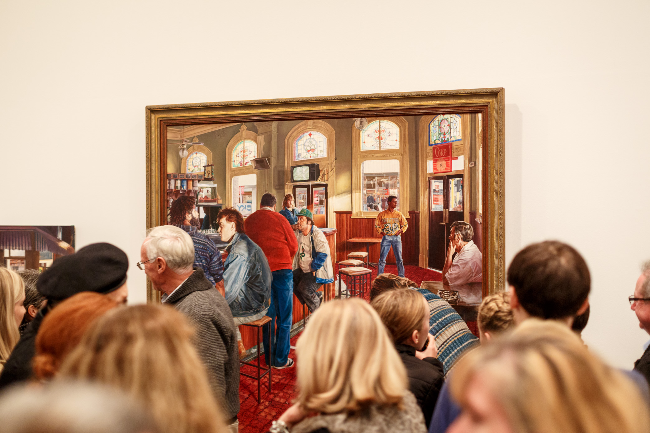 Fremantle realist painter Marcus Beilby paints intimate moments between lovers, friends, colleagues and strangers in iconic Fremantle locations.