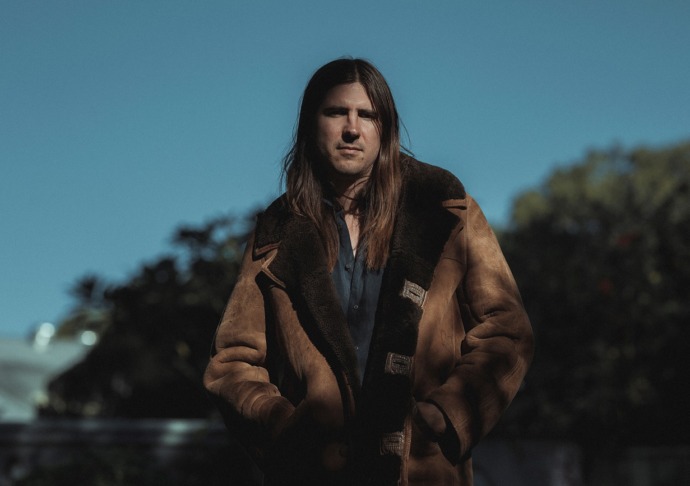 Image forSunday Music: Lincoln Mackinnon + Dolce Blue