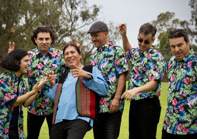 Image forSunday Music: Kombi A Train + Twang