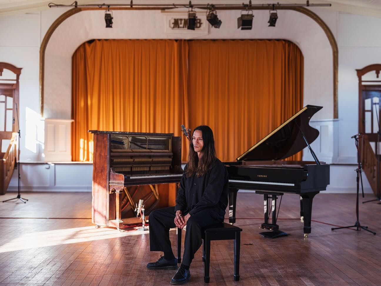 Image for the course: Sunday Music: Emily Barker + Mark Holdsworth | Loom of the Land